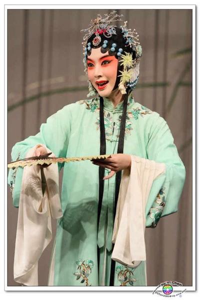 姓名学视角下的龙宝宝起名:吉祥如意的取名攻略